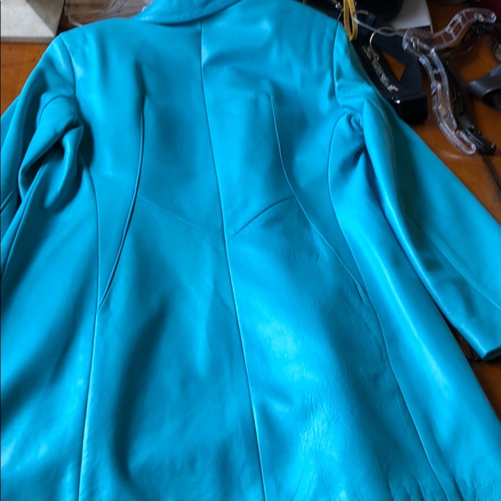 St. John leather jacket - Picture 5 of 5